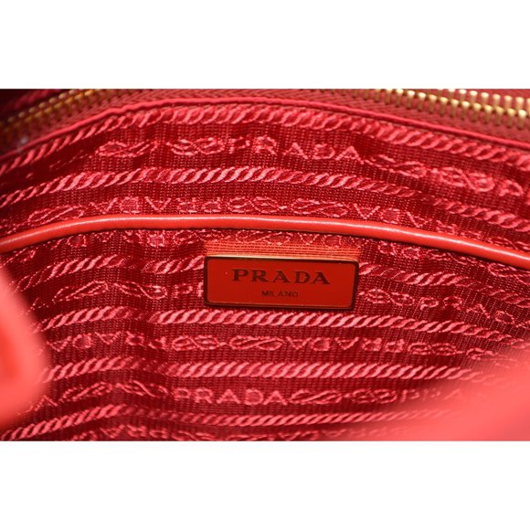 Prada Zaino Tessuto Nylon Backpack Purse Bag - Picture 10 of 12
